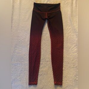 Lululemon Unique mid rise Burgundy Ombre Yoga Gym Leggings - size 6